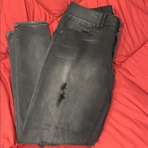 Distressed jean jegging with elastic in waist band